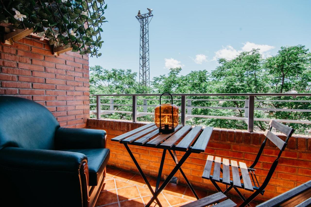 Tuguest Halcon Apartment Гранада Екстериор снимка