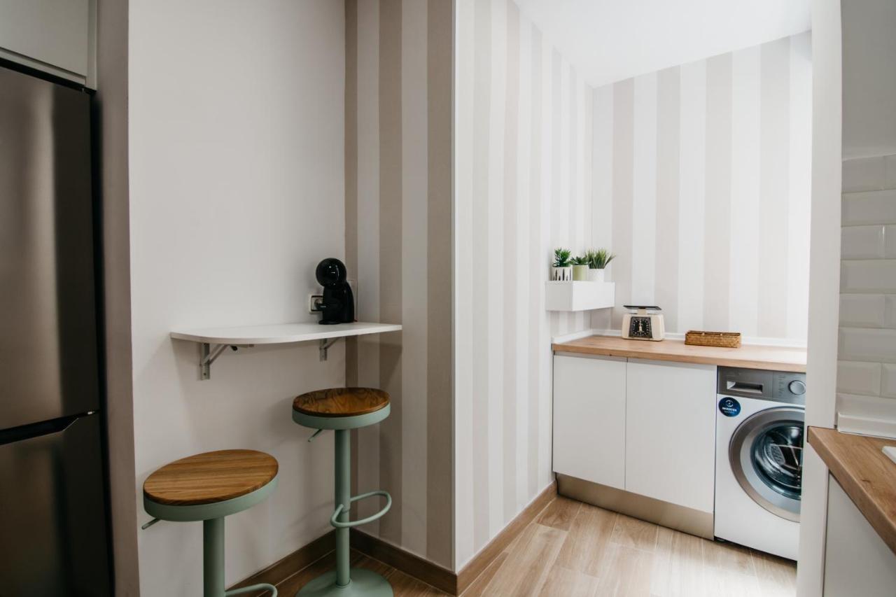 Tuguest Halcon Apartment Гранада Екстериор снимка