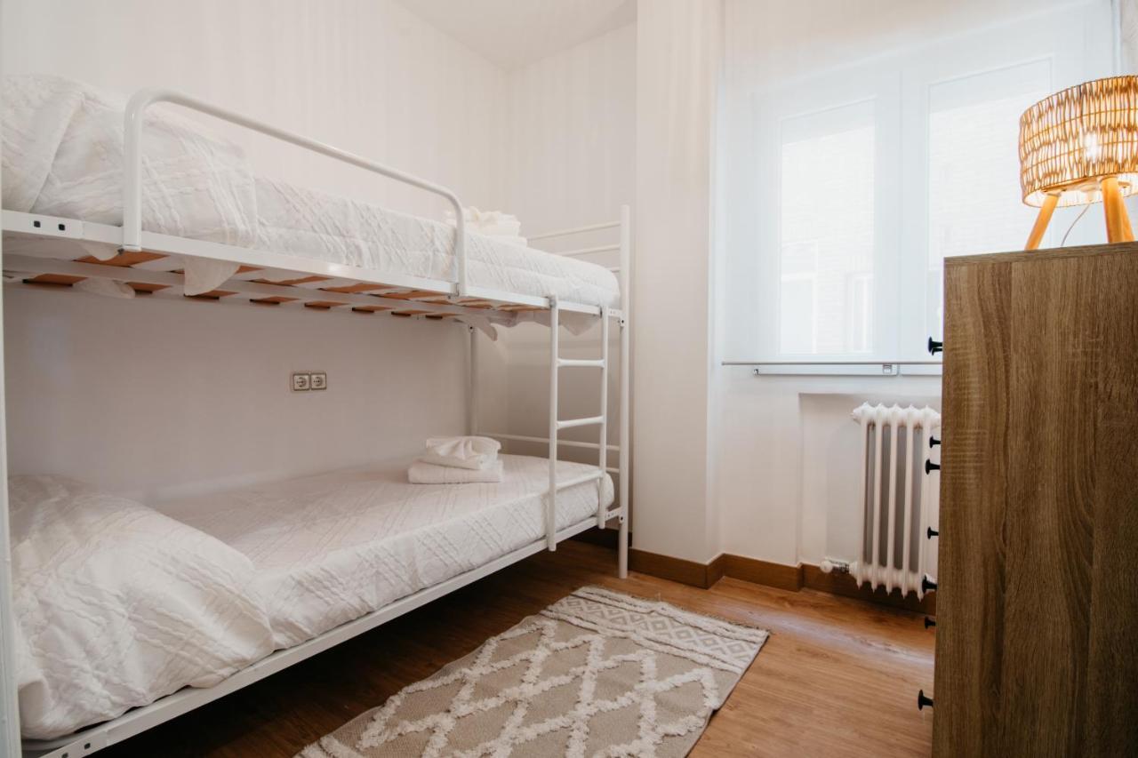 Tuguest Halcon Apartment Гранада Екстериор снимка
