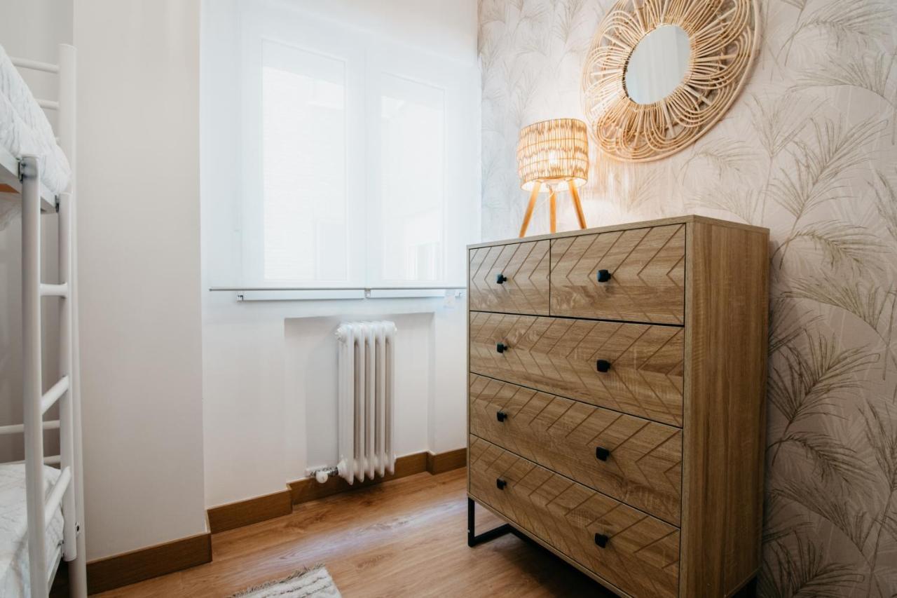 Tuguest Halcon Apartment Гранада Екстериор снимка